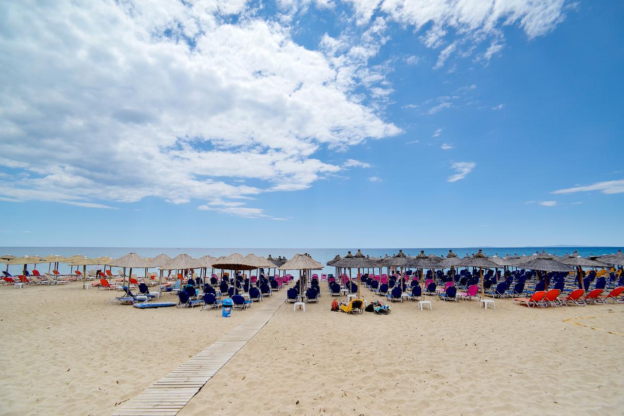 Sigma Hotel Paralia Vrachou Luaran gambar